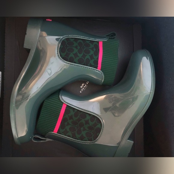 COACH Rubber Rainbootie US 7 *NEW WITH BOX* - Picture 1 of 8